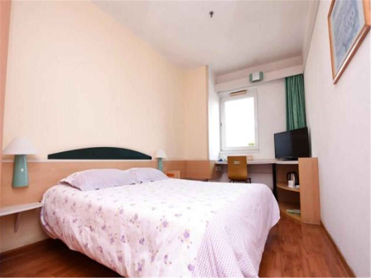 Motel Qingdao Jiaonan Renmin Road Business Street 외부 사진